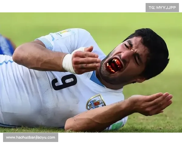 从球场英雄到全民公敌苏亚雷斯招黑现象的心理与社会根源解析 从球场英雄到全民公敌苏亚雷斯招黑现象的心理与社会根源解析